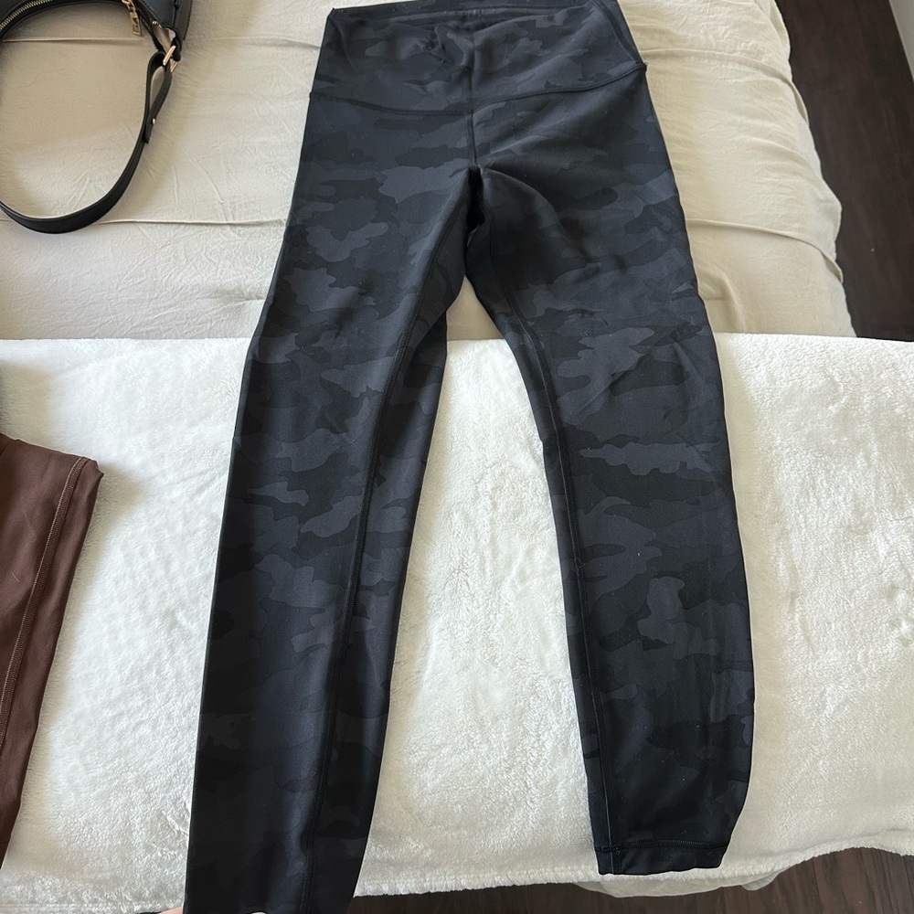 lulu camo leggings